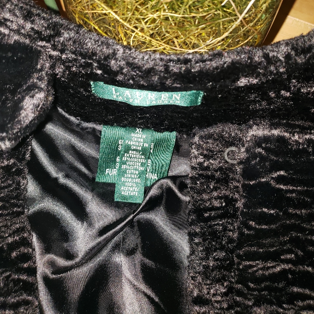 Ralph Lauren Evening Coat - Picture 4 of 8